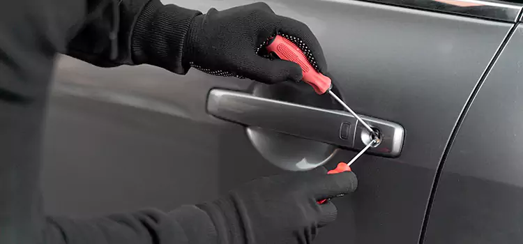 Locked Out of Car Help Lethbridge