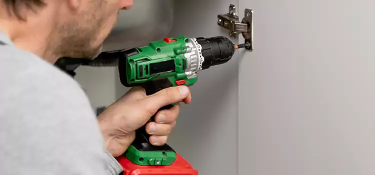 Commercial Door Hinge Repair Lethbridge